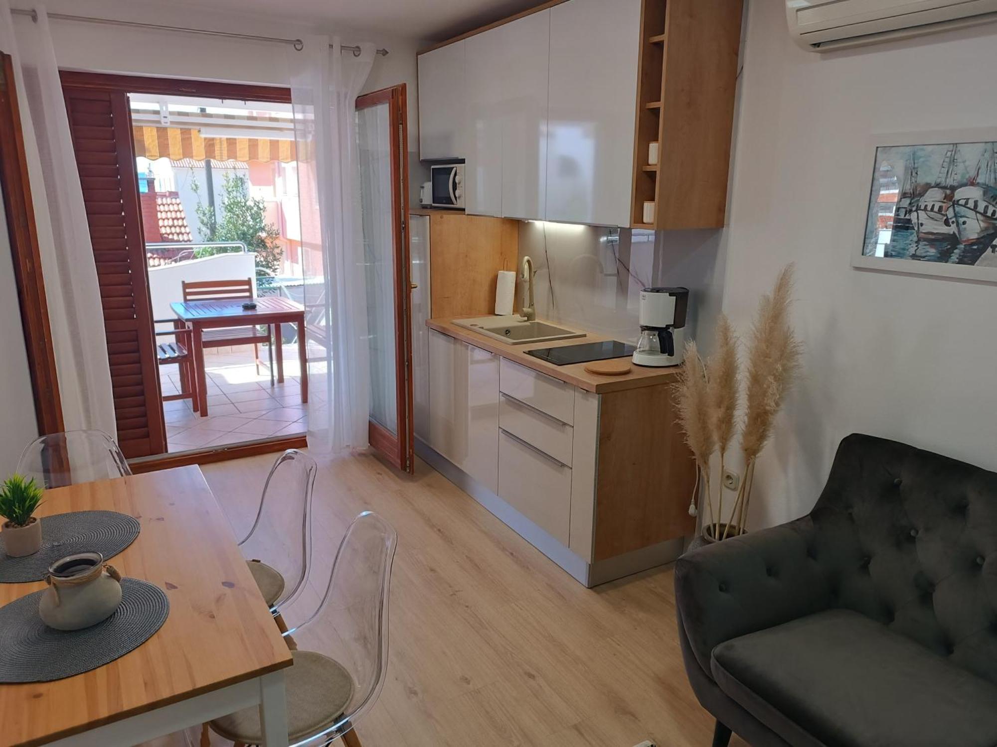 זאדאר Apartment Antisin מראה חיצוני תמונה