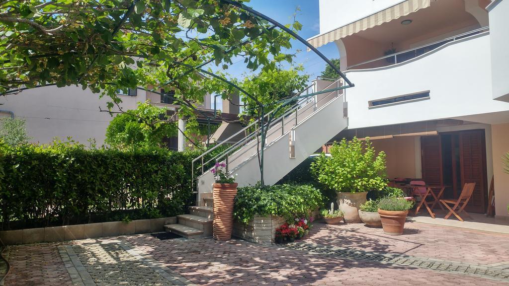 זאדאר Apartment Antisin מראה חיצוני תמונה